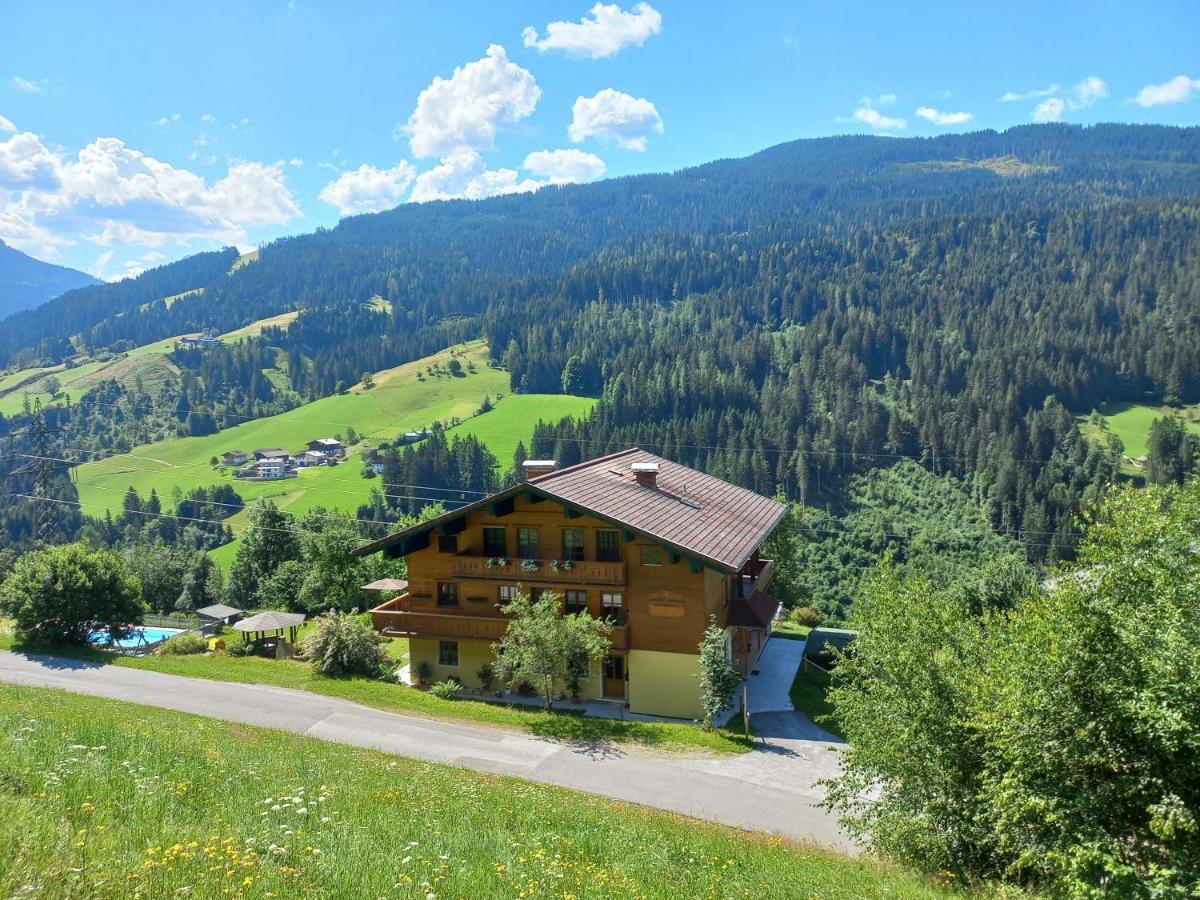 Landhof Kreuzsalgut Apartment Wagrain Exterior photo